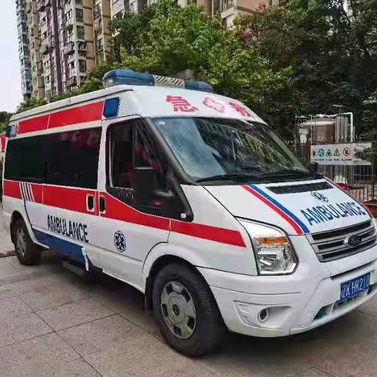 鹿寨长途救护车护送病人返乡